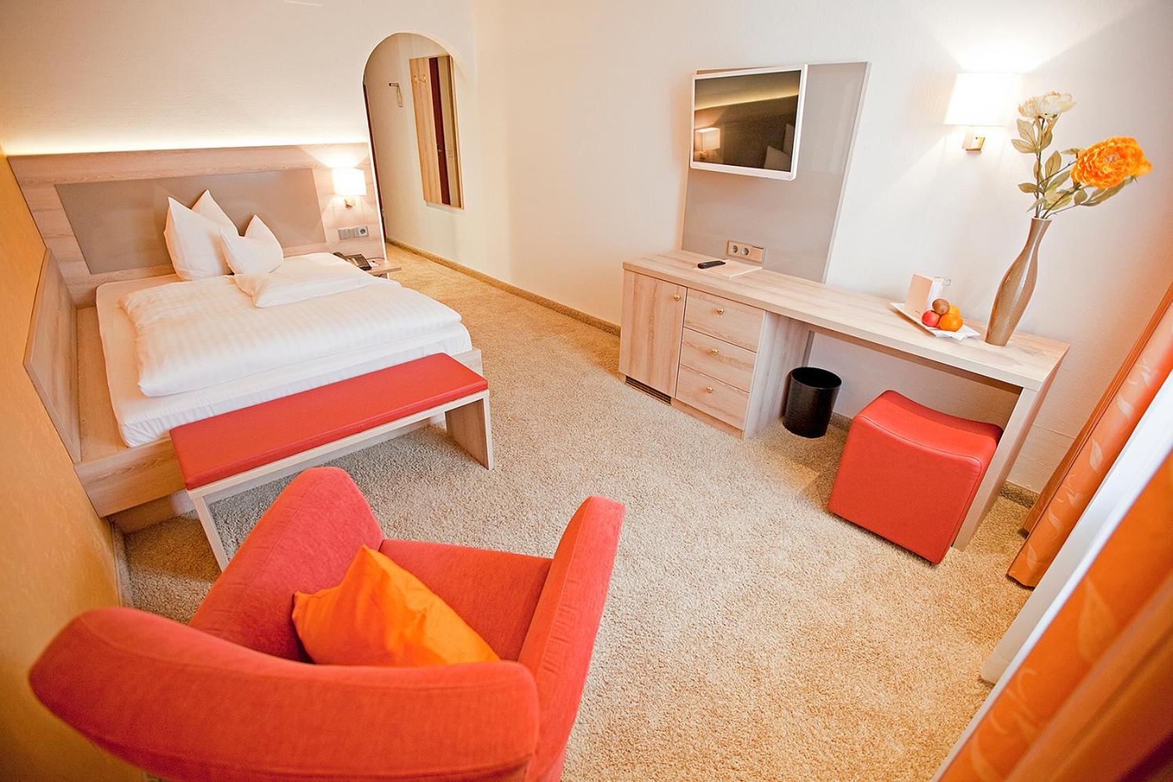 Hotel Krone Ohg Gerlingen Oda fotoğraf